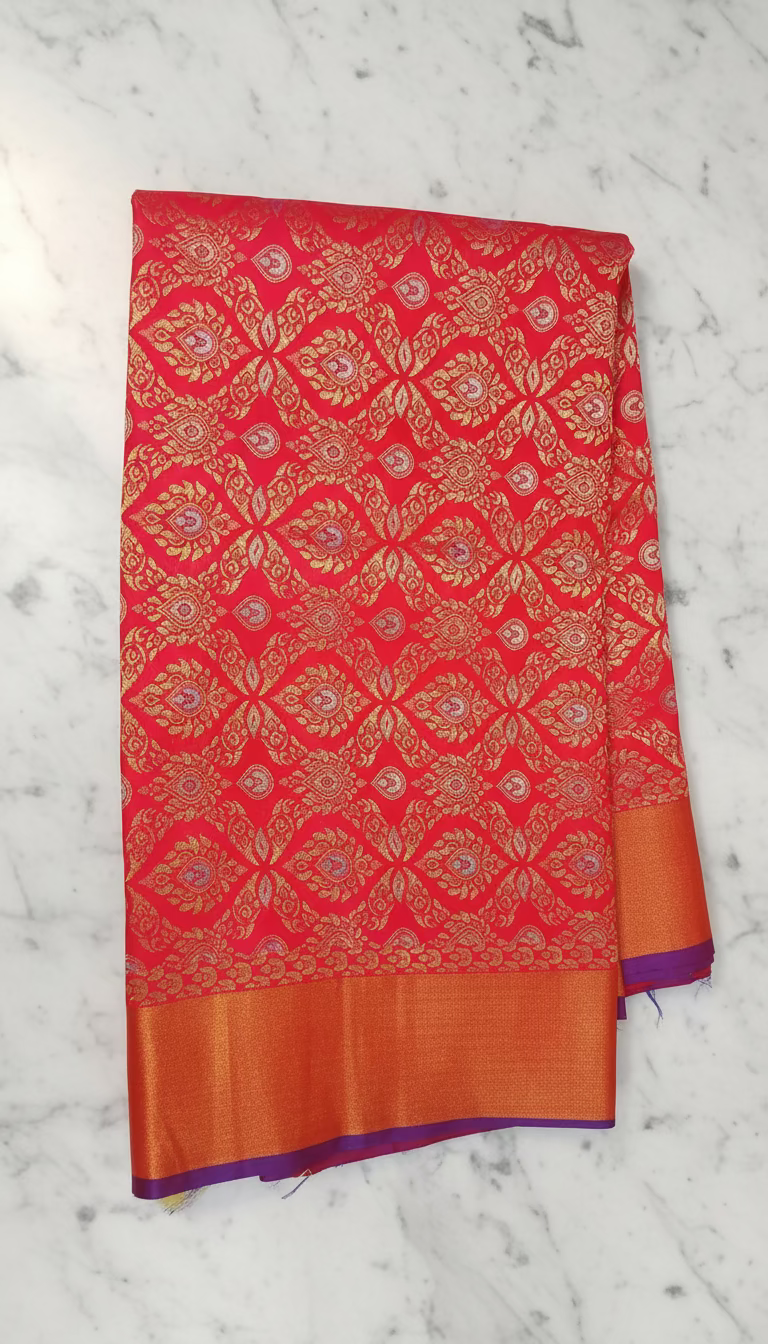 Kanchipuram Pure Silk Saree with mini buttas and two toned Gold border in Royal Pink color