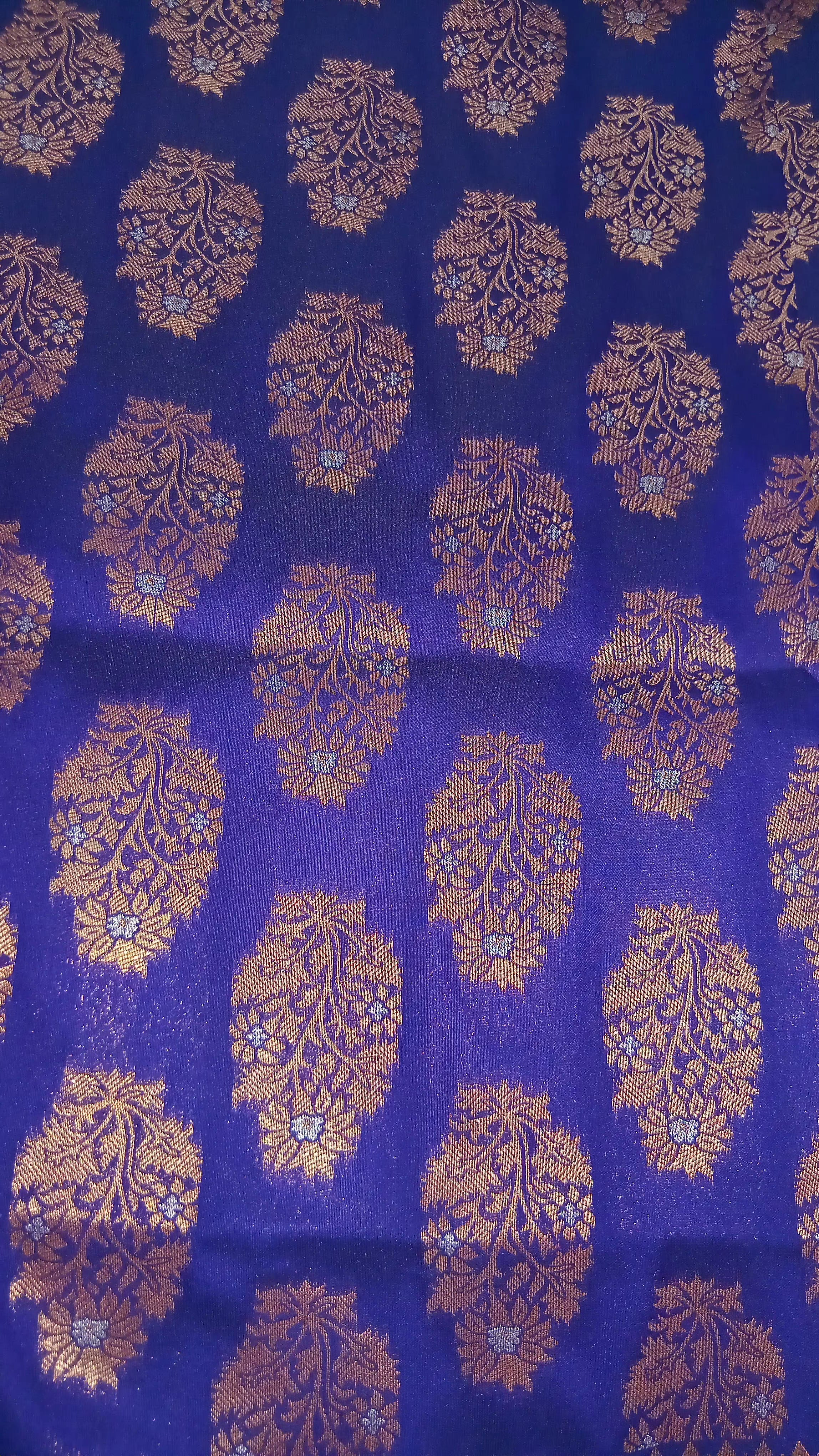 Kanchipuram Pure Silk Saree with Butta Motif in Royal Blue Color