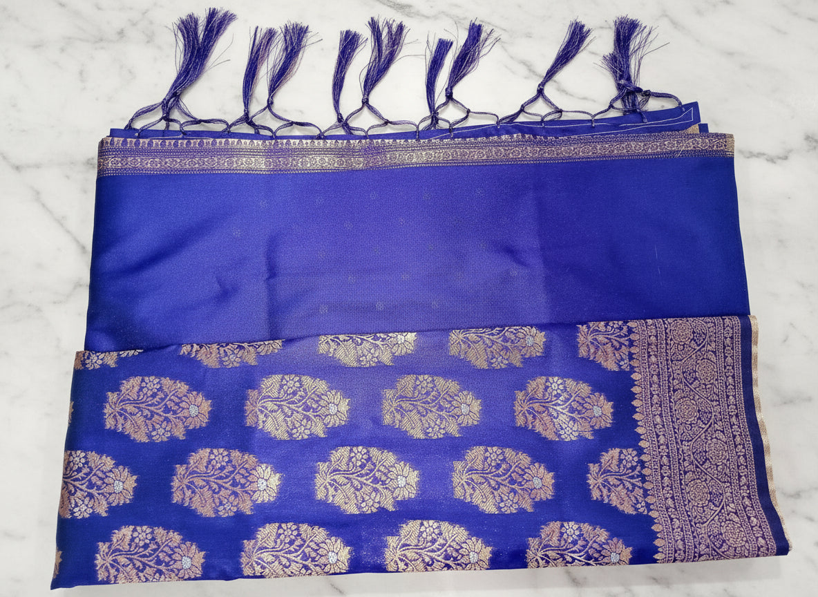Kanchipuram Pure Silk Saree with Butta Motif in Royal Blue Color