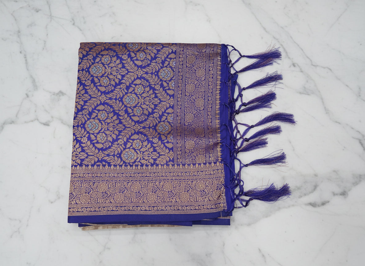 Kanchipuram Pure Silk Saree with Butta Motif in Royal Blue Color
