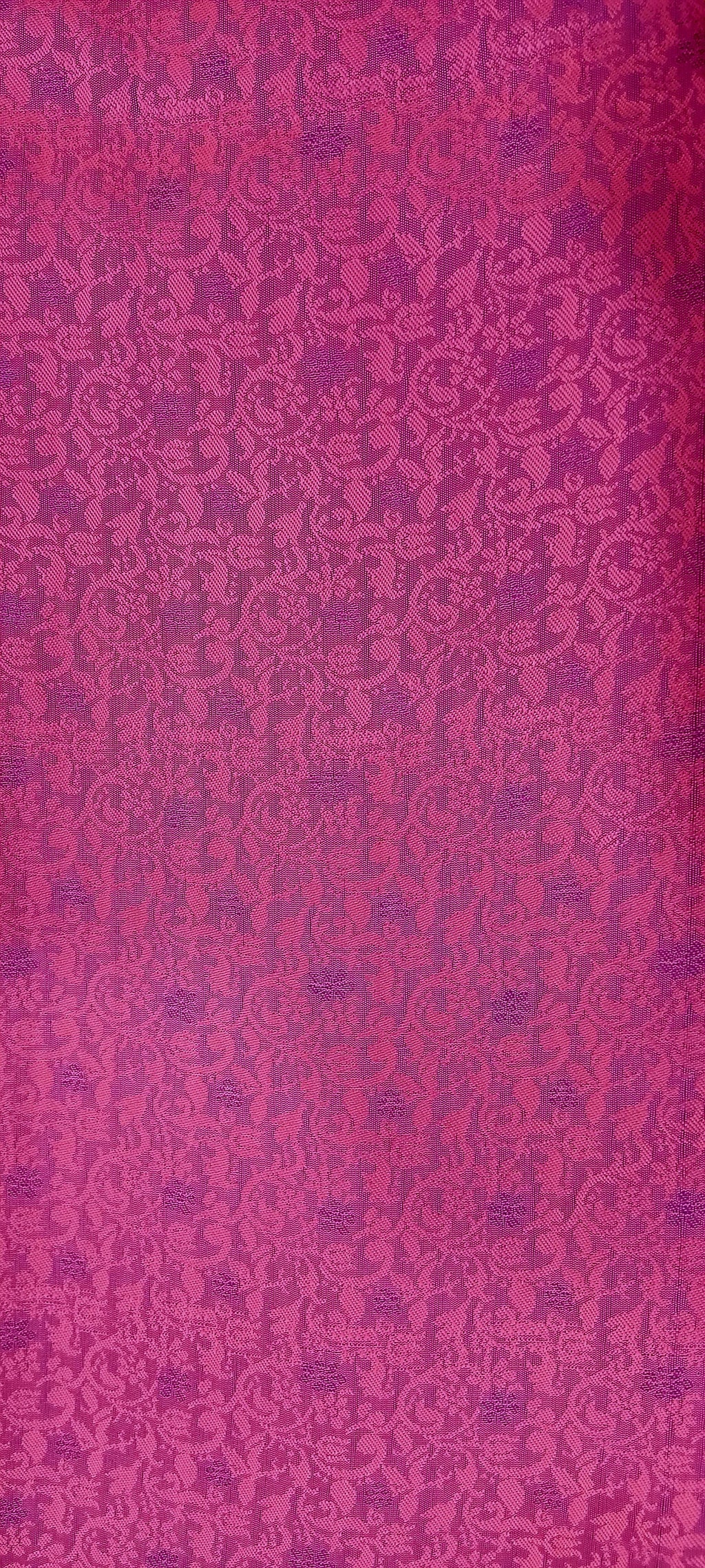 Kanchipuram Pure Silk Saree with detailed Butta motifs and luxurious Pallu in Princess Pink color