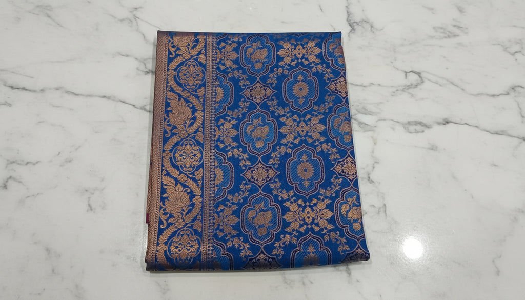 Kanchipuram Pure Silk Saree with detailed Butta motifs and luxurious Pallu in Royal Blue color