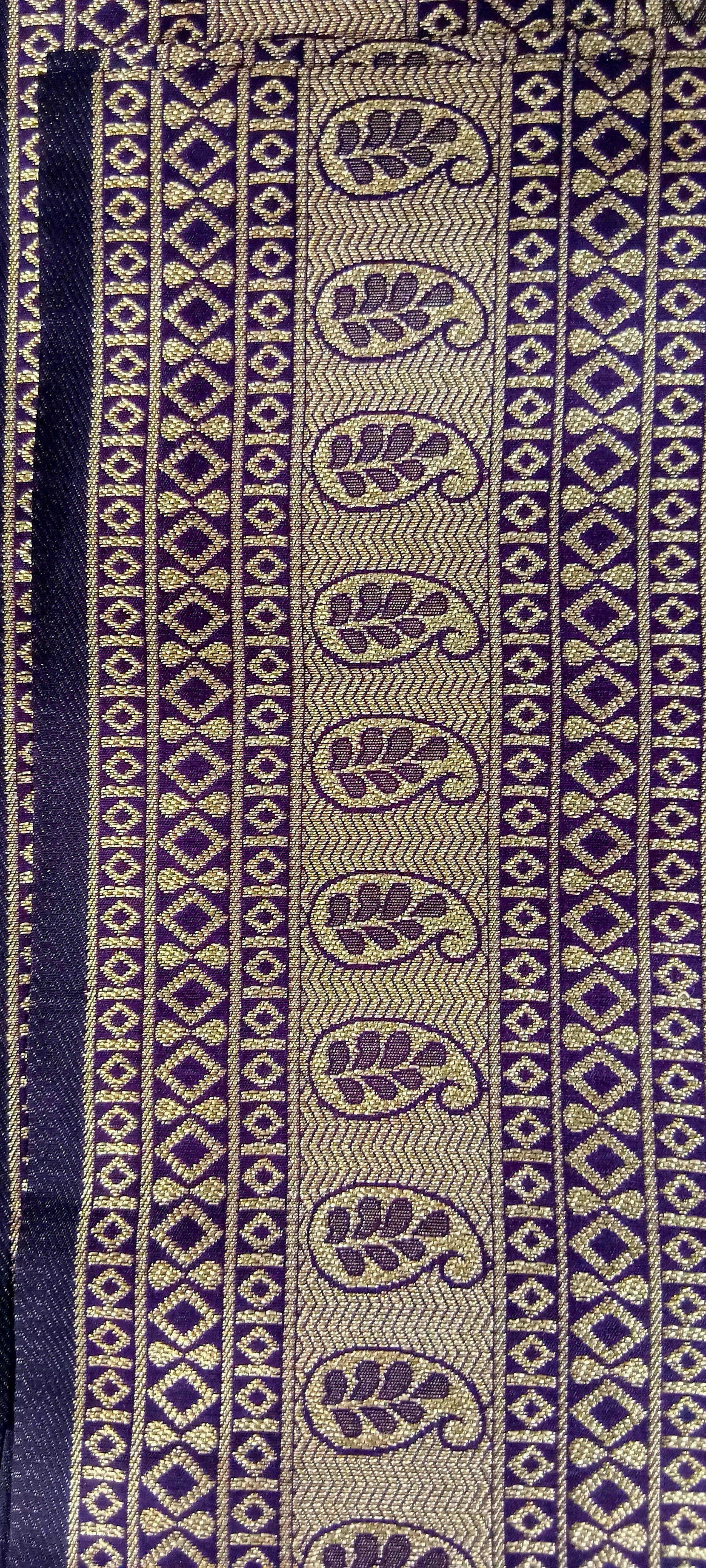 Banarasi Pure Silk Saree with mini gold zari butta motif all over saree with elaborate gold zari border and pallu in Royal Purple color