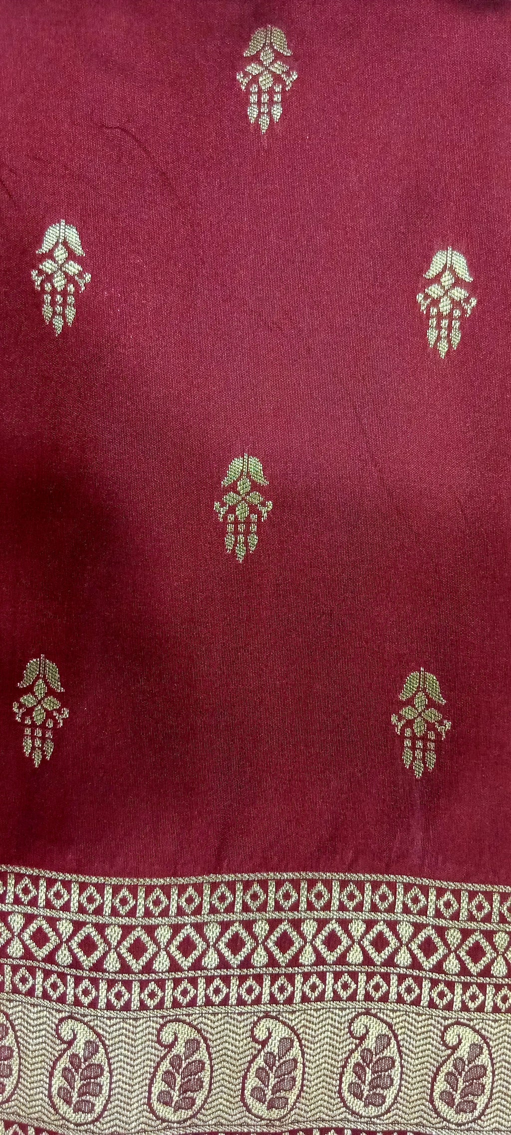 Banarasi Pure Silk Saree with mini gold zari butta motif all over saree with elaborate gold zari border and pallu in Navy Blue color (Copy)