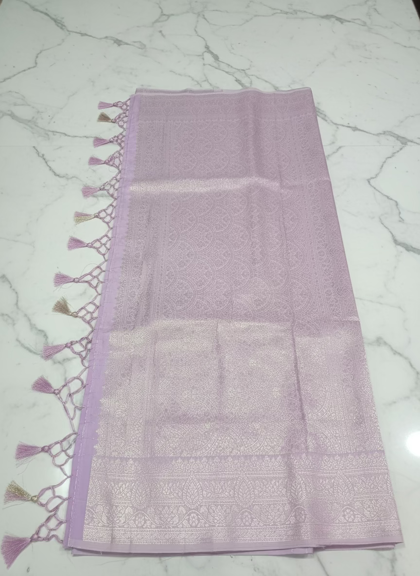 Kanchipuram Pure Silk saree with Gold Zari checkered pattern with Gold Butta all over saree and pallu