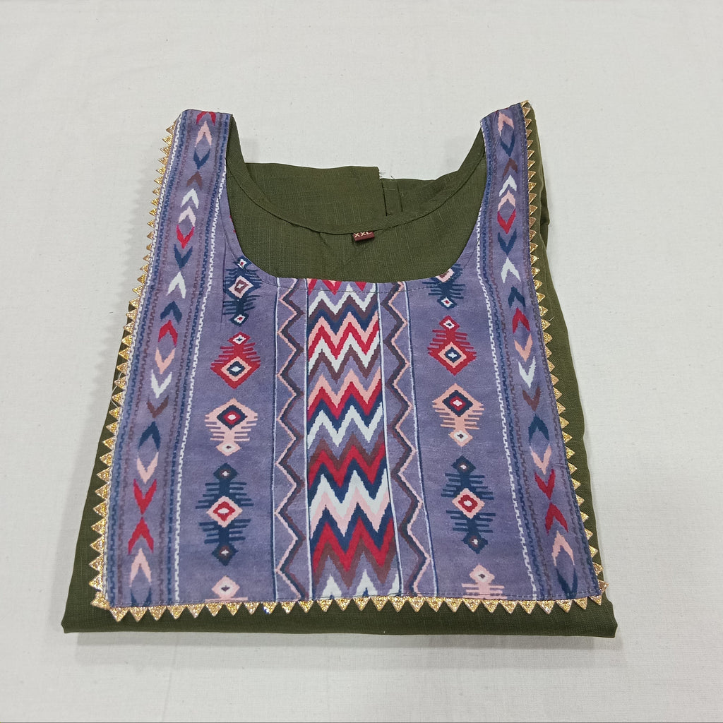 Cotton Kurti Straight Cut Side Slits with Front Applique in Green Color