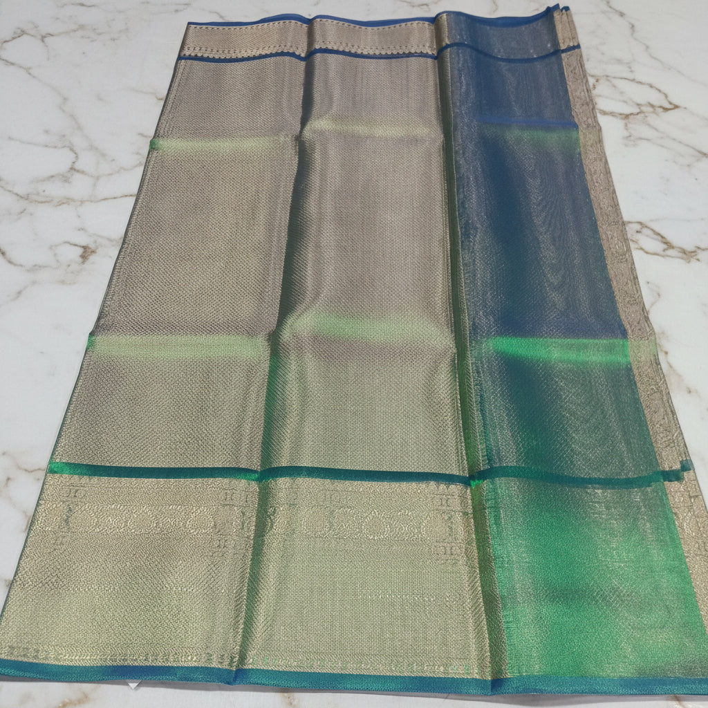 Kanchipuram Silk saree with Gold Zari pattern with Gold Butta all over saree and pallu in Greenish Green Color