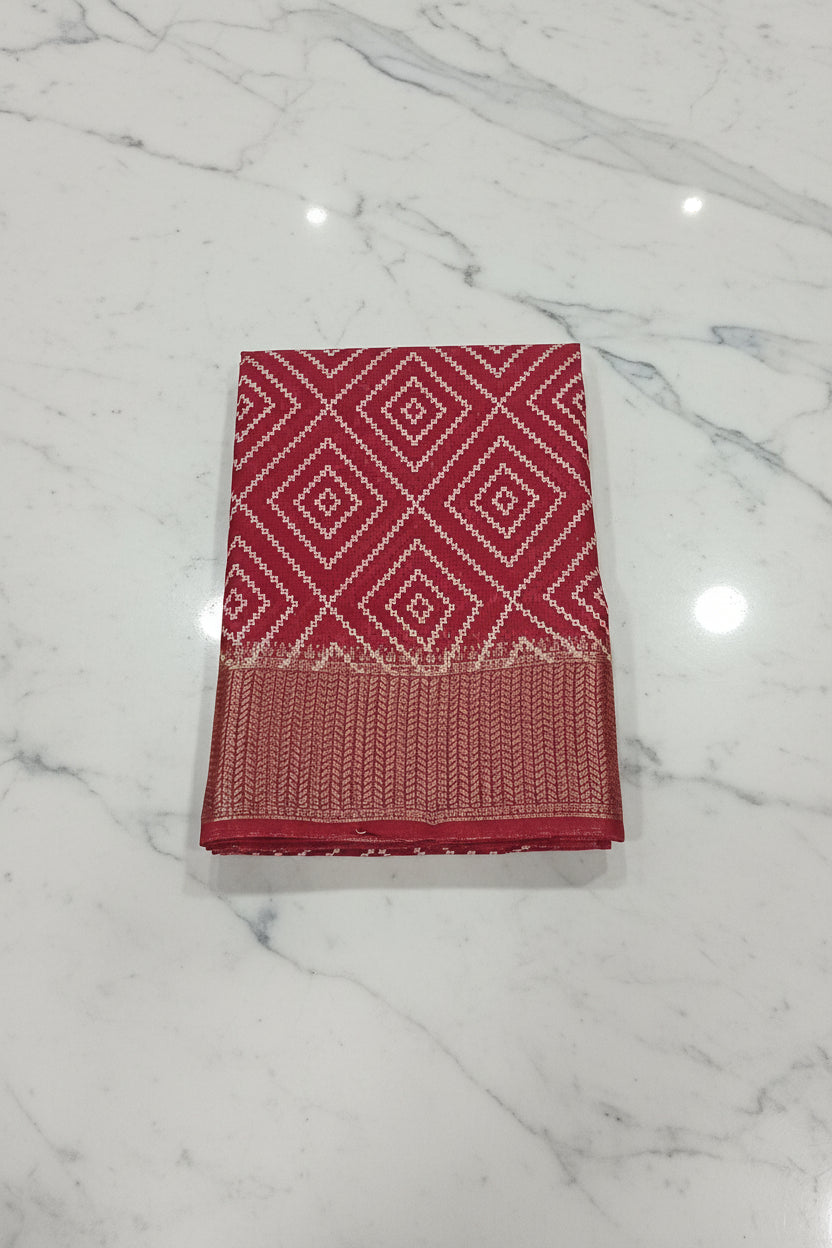Cotton Polyester Trendy Modern Saree with Flowy Drape in Geometric Diamond Printed Pattern in Maroon Color