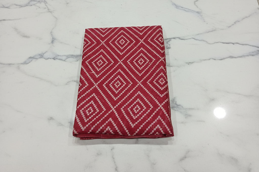 Cotton Polyester Trendy Modern Saree with Flowy Drape in Geometric Diamond Printed Pattern in Maroon Color