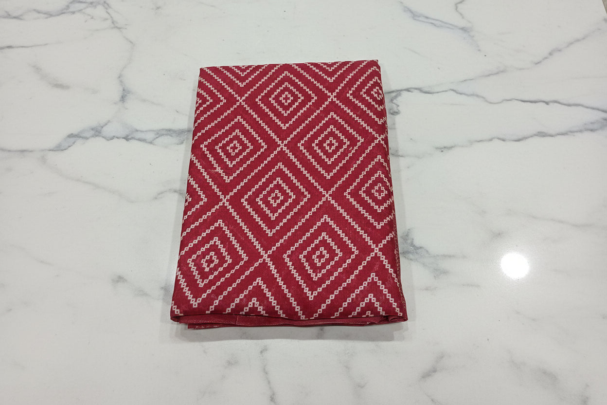 Cotton Polyester Trendy Modern Saree with Flowy Drape in Geometric Diamond Printed Pattern in Maroon Color