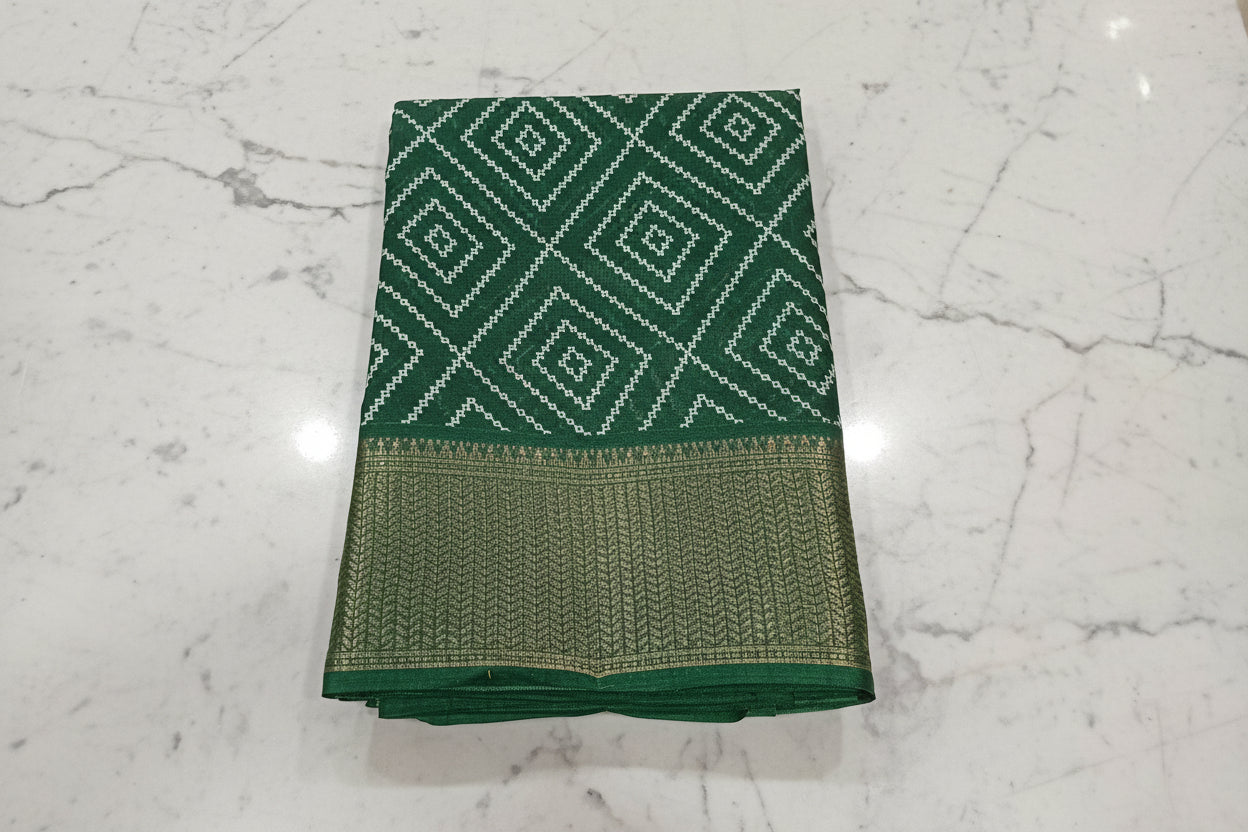 Cotton Polyester Trendy Modern Saree with Flowy Drape in Geometric Diamond Printed Pattern in Green Color