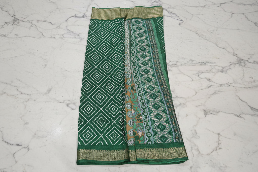 Cotton Polyester Trendy Modern Saree with Flowy Drape in Geometric Diamond Printed Pattern in Green Color