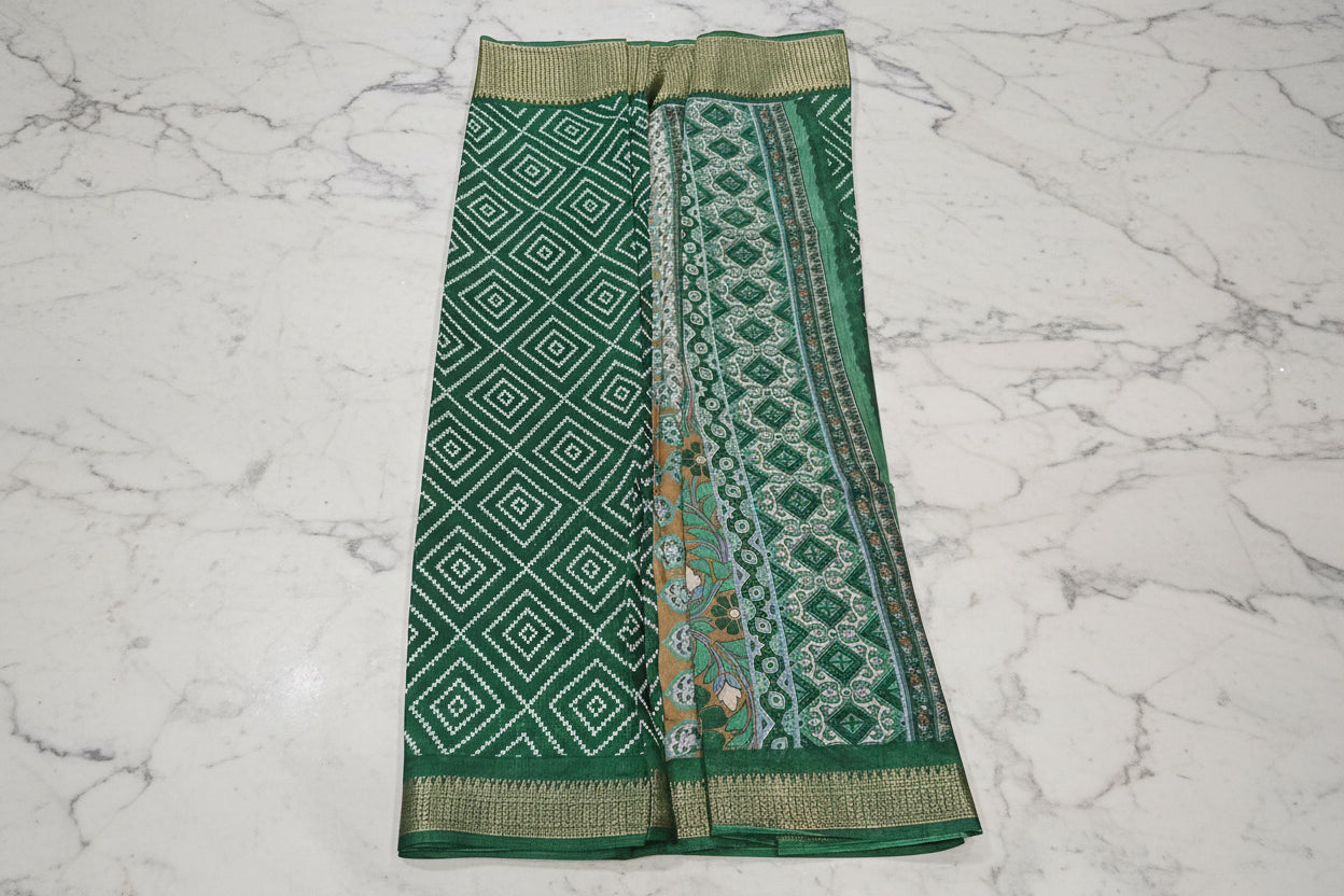 Cotton Polyester Trendy Modern Saree with Flowy Drape in Geometric Diamond Printed Pattern in Green Color