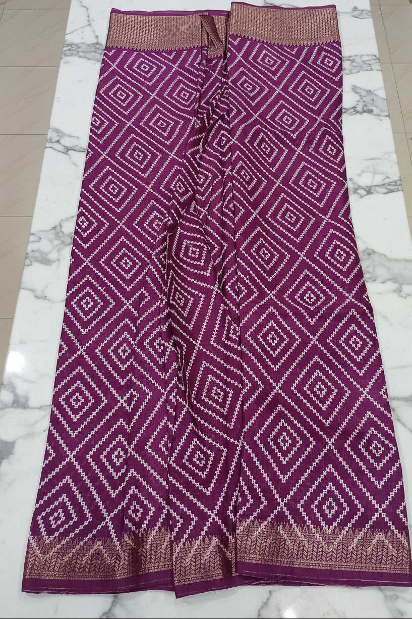 Cotton Polyester Trendy Modern Saree with Flowy Drape in Geometric Diamond Printed Pattern in Dark Lilac Color