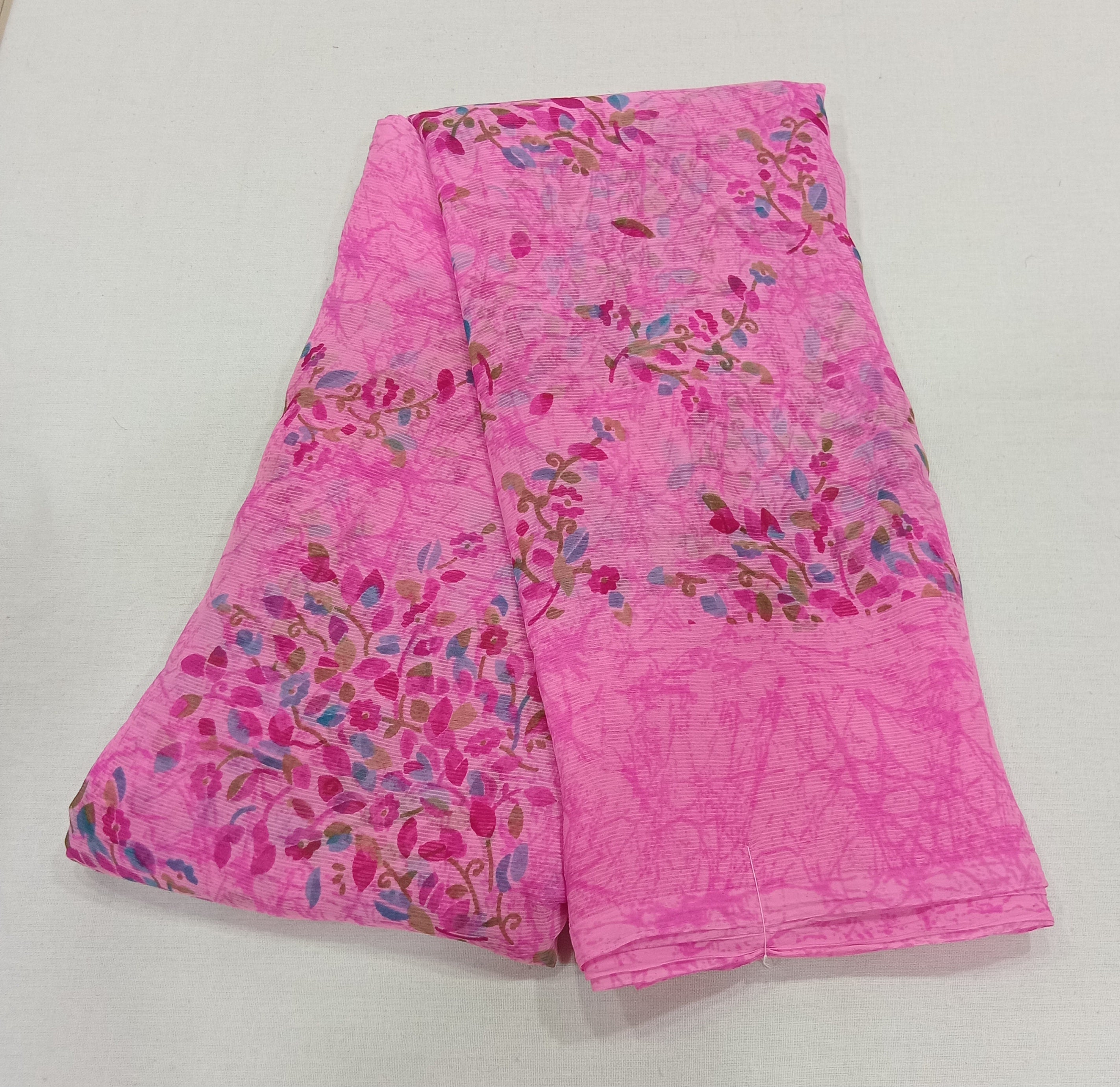 Chiffon Saree with printed Mini Flowers in Pinkish Pink color