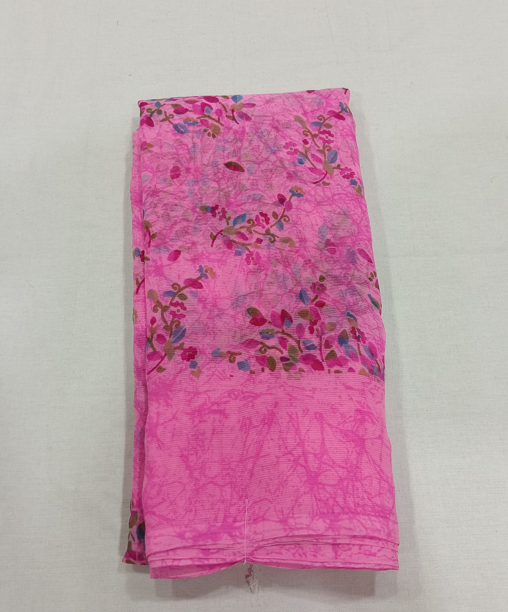 Chiffon Saree with printed Mini Flowers in Pinkish Pink color