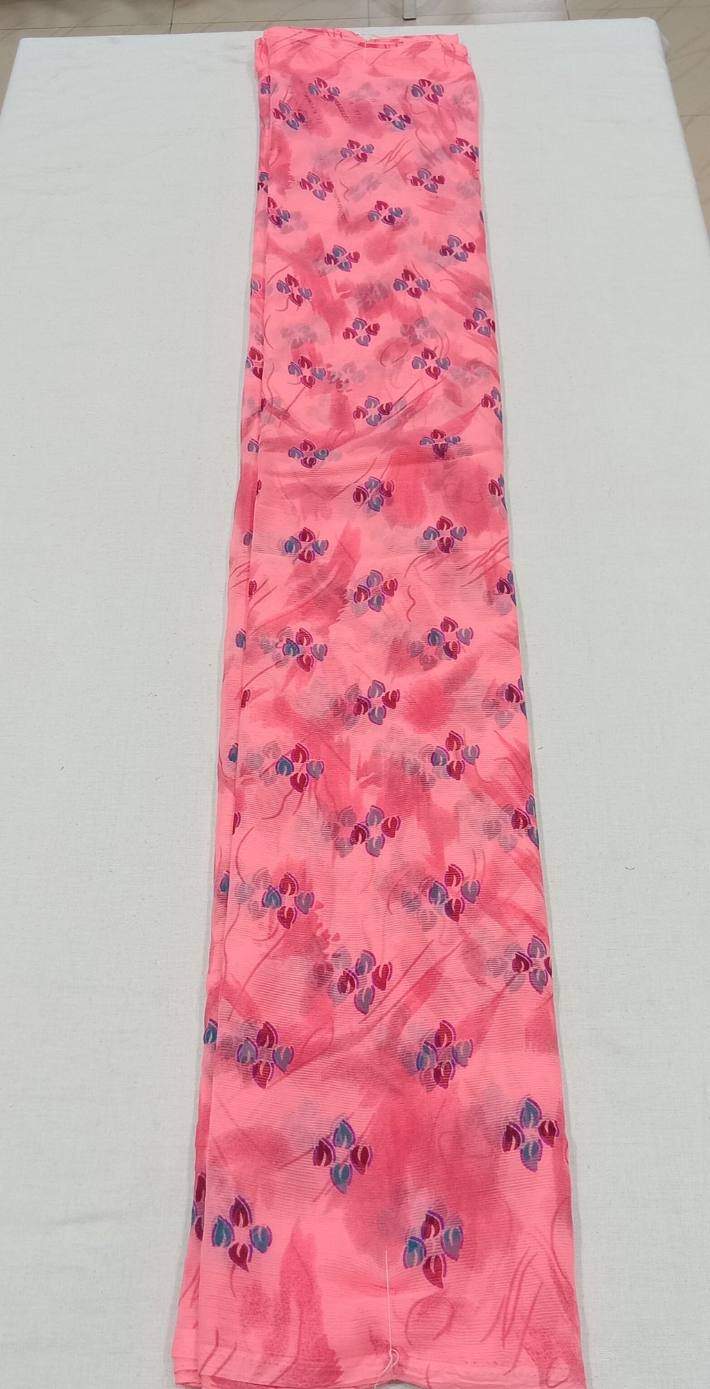 Chiffon Saree with printed Petals in Light Rose Pink color