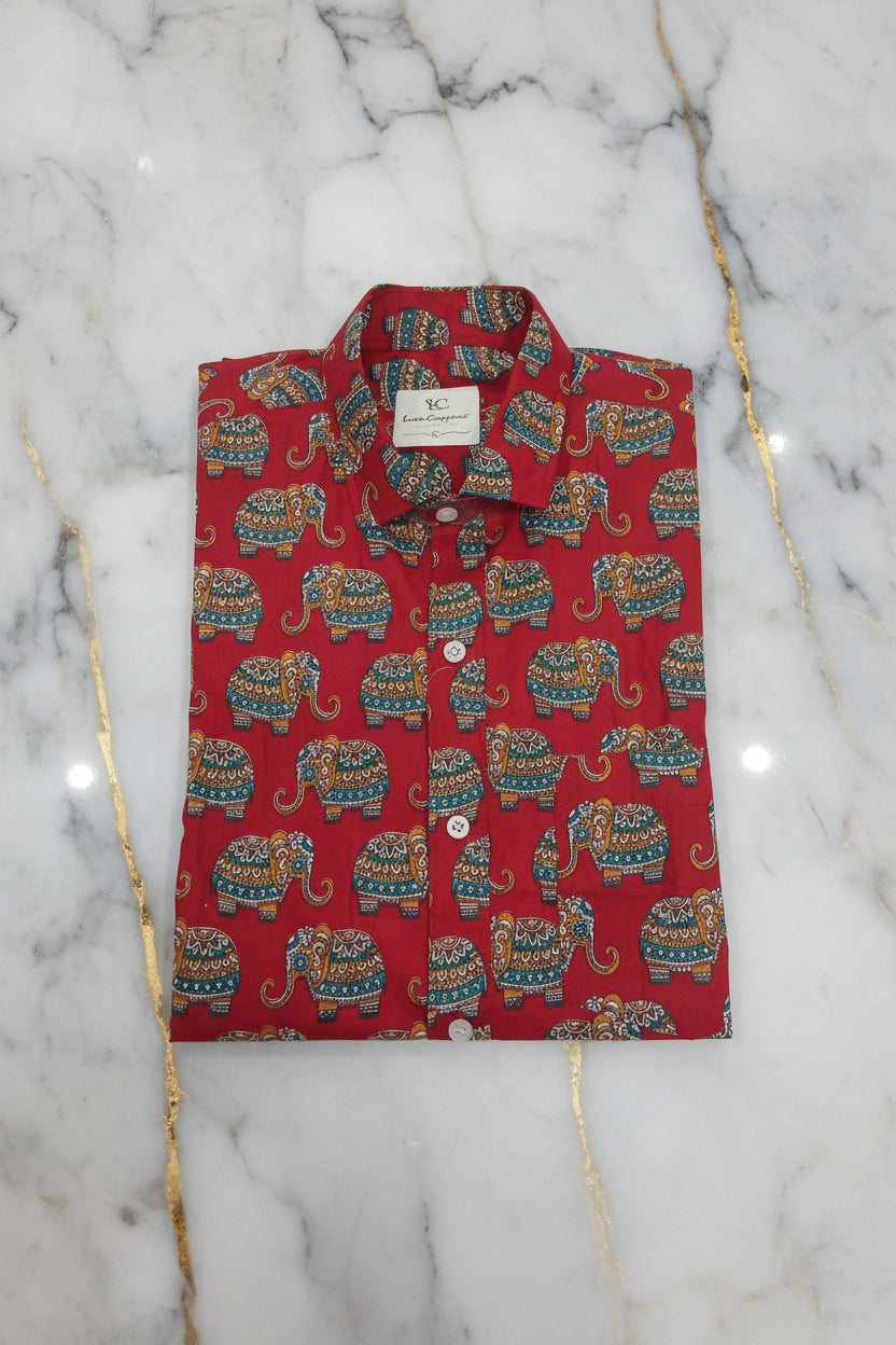 Cotton Mens Half Sleeve Shirt with Decorated Elephant Printed Pattern in Red Color, Size Large