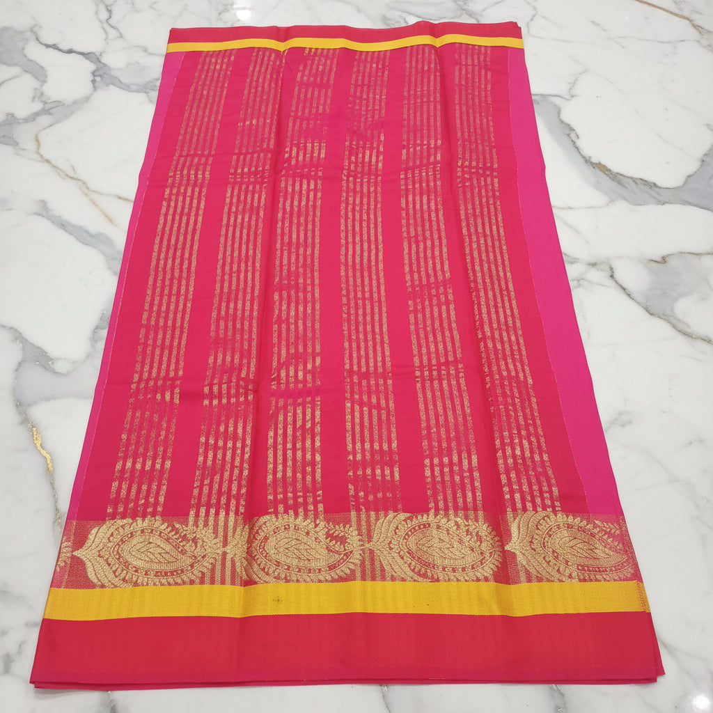 Silk Cotton Saree with intricate weaving border and pallu in Pink Color with Gold zari thread weaving and Size 38 Saree blouse