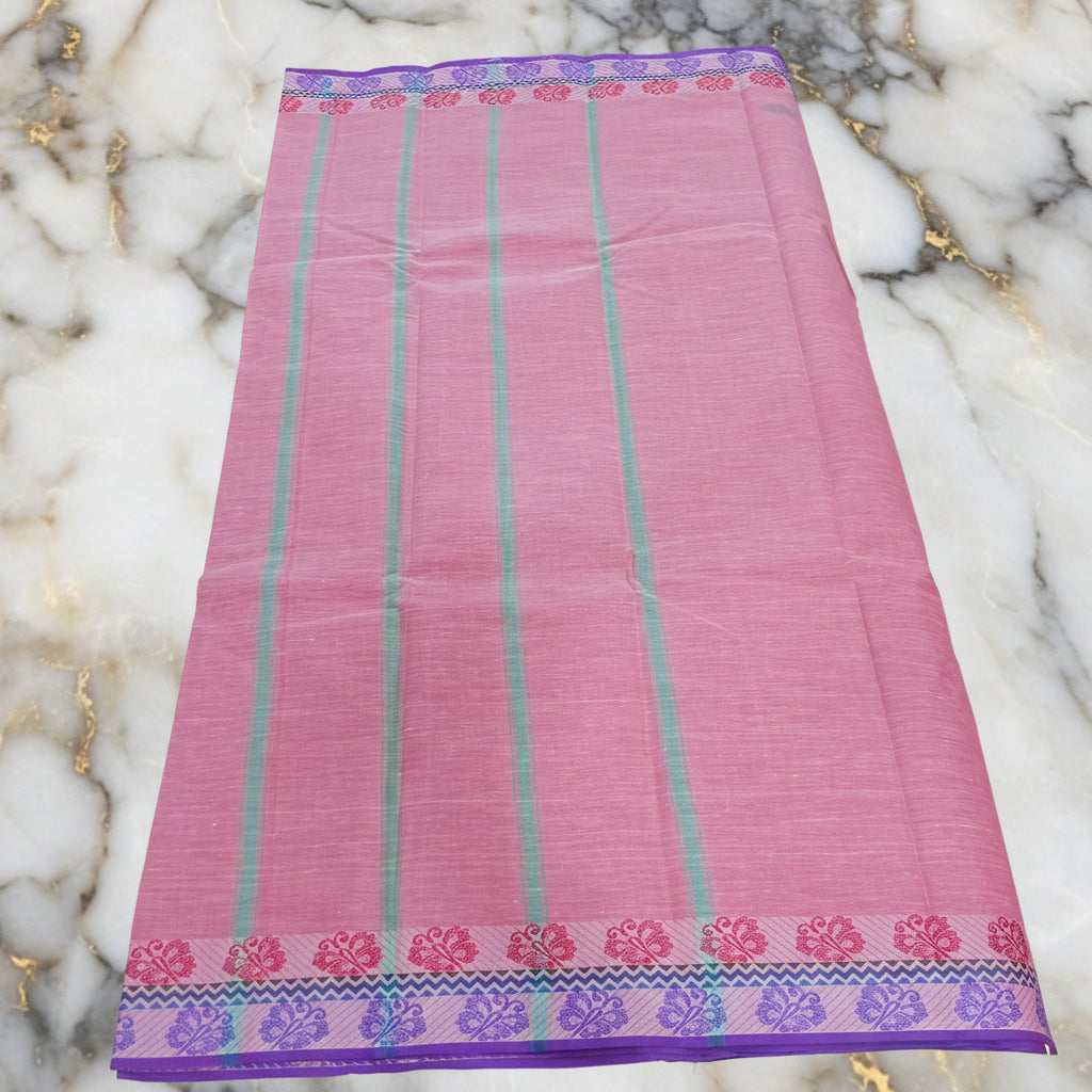 Silk Cotton Saree with floral pattern Border in Pink Color