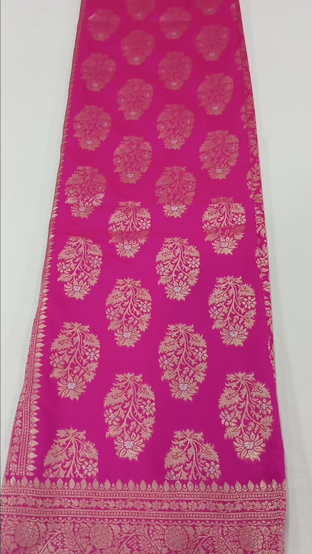Kanchipuram Pure Silk Saree with Butta Motif in Rich Pink Color