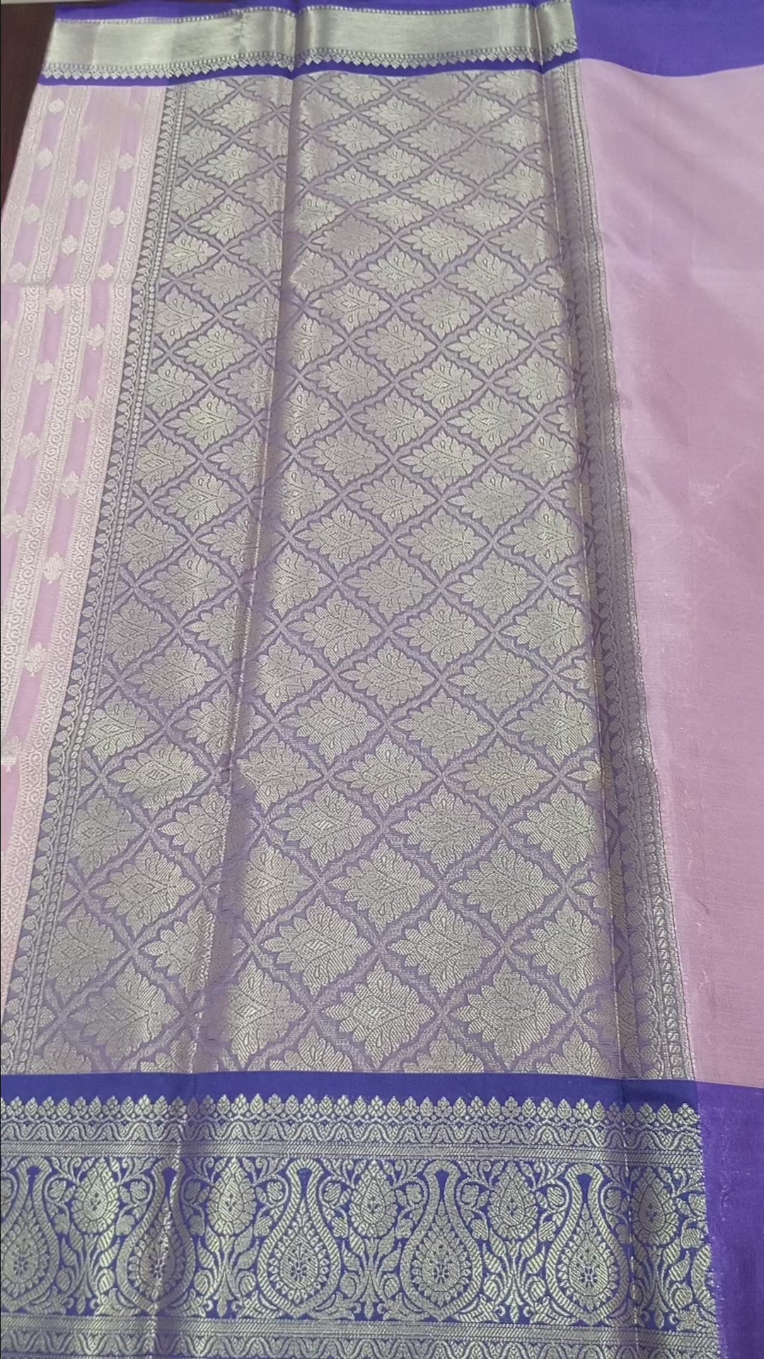 Kanchipuram Silk saree with Gold Zari pattern with Gold Butta all over saree and pallu in Pink Purple Color