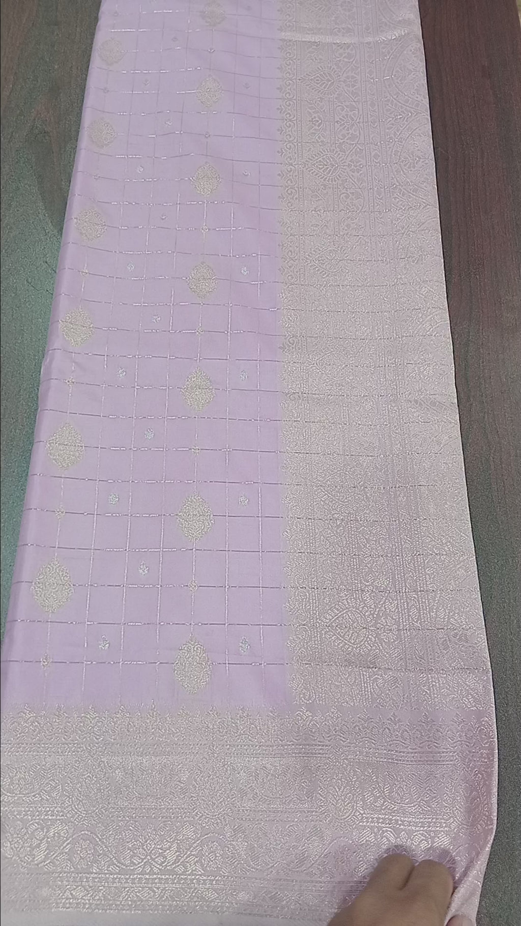 Kanchipuram Pure Silk saree with Gold Zari checkered pattern with Gold Butta all over saree and pallu